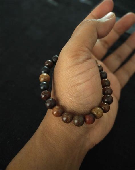 Jual Lagi Viral Gelang Kayu Bertuah Kombinasi Neton Hanya Ada Di Lapak