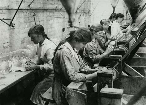 What Was Hygiene Like For Factory Workers During The Industrial Revolution?