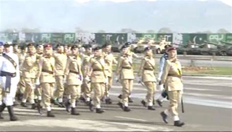 Pakistan Day celebrations begin with military parade