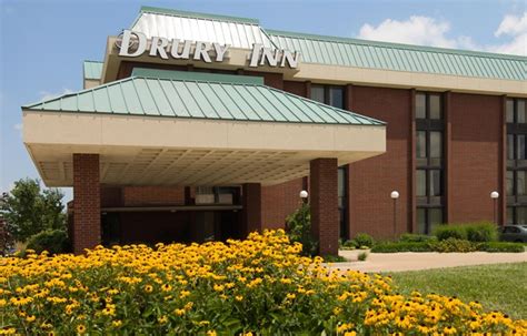 Drury Inn & Suites St. Louis Fenton - Drury Hotels