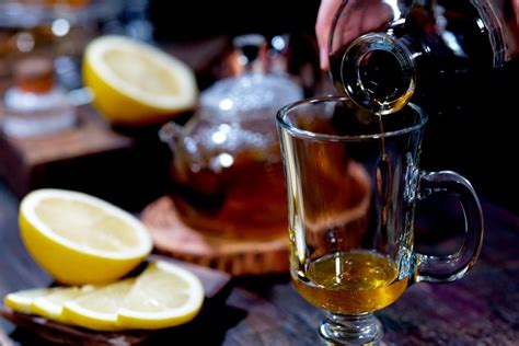 How To Make A Hot Toddy To Treat A Cold Flu Sore Throat Or A Cough