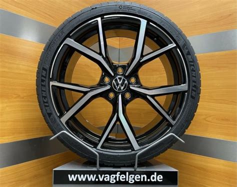 Originele VW Golf 5H 8 GTI R ESTORIL 19 Inch Velgen Zomer Michelin