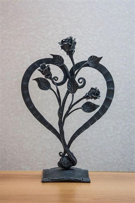 Get Excellent Pointers On Metal Art Diy They Are Actually Accessible