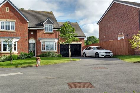 5 Bedroom Detached House For Sale In Min Y Ddol Penyffordd Chester