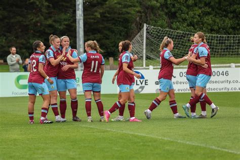 Burnley Fc Women Face Season Defining Top Of The Table Clash Against