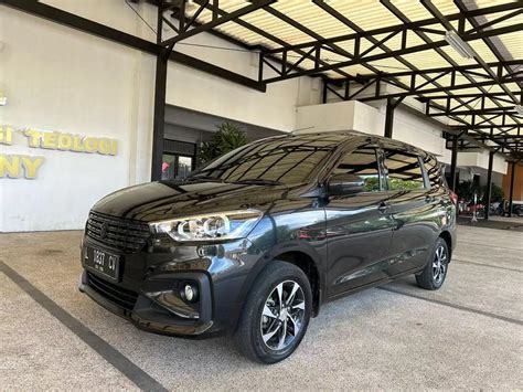 Suzuki Ertiga Gx Matic Bensin Mobil Bekas