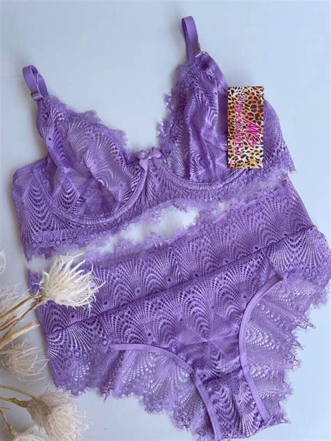Comprar Conjunto de Calcinha e Sutiã todo em Renda 11000 Maria Sacoleira Lingerie