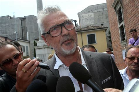 Stefano Tacconi A Verissimo Con Moglie E Figli Come Sta L Ex Portiere