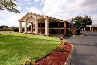 Pet Friendly Hotels in Murfreesboro, Tennessee accepting Dogs and Cats