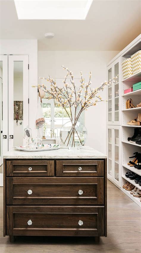 62 Luxury Walk In Closet ORGANIZED LOOK Elegant Closets White