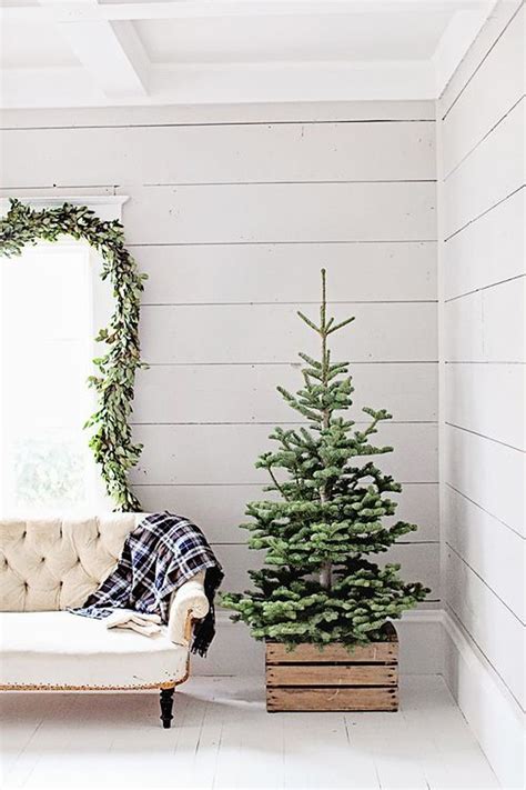 Minimalist Christmas Tree On A Budget Scandinavian Christmas