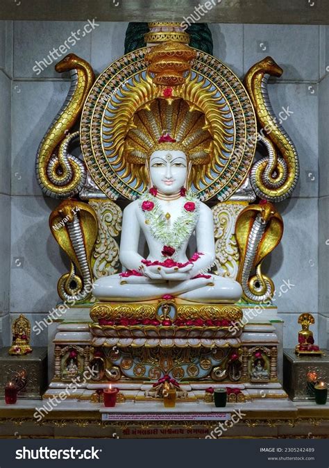 Jain God Photos and Images