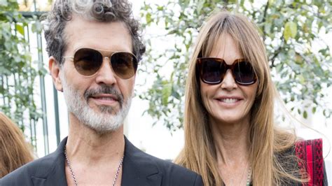 Elle Macpherson Rumoured To Be Dating Doyle Bramhall Ii The Cairns Post