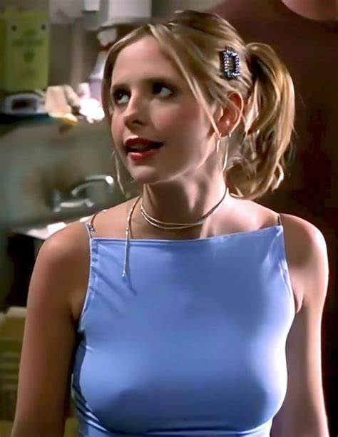 Sarah Michelle Gellar Braless See Through Top Nude Photos Albums