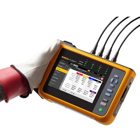 Fluke 1777 Power Quality Analyzer With 1500 Amp Flexible Probes