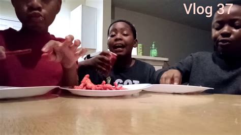 TAKIS SKINNY TAKIS HOT CHEETOS CHALLENGE VLOG 37 YouTube