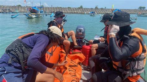 Satu Keluarga Jadi Korban Meninggal Terseret Ombak Di Pantai Di