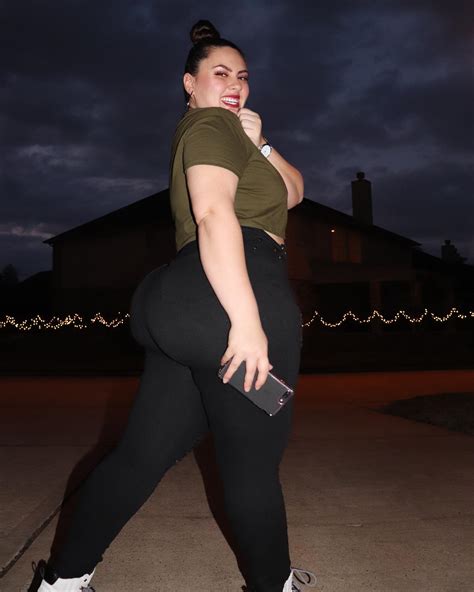 Make sure you sign up to my fan... - Maria London Bella Mkay
