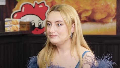 Hot Ones Host Sean Evans Joins Amelia In Brand New Chicken Shop Date GRM Daily