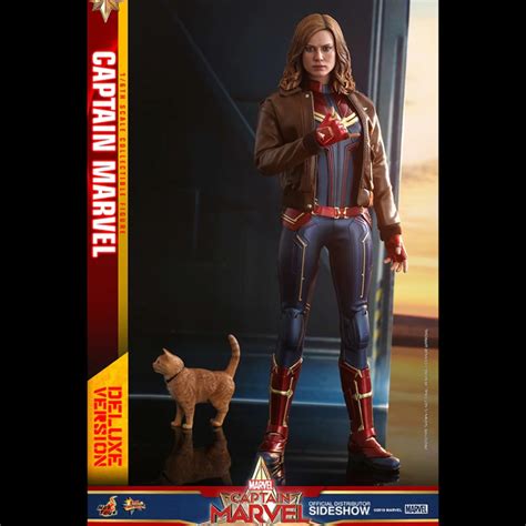 HOT TOYS Captain Marvel DELUXE Version MMS Scale Figure NEW