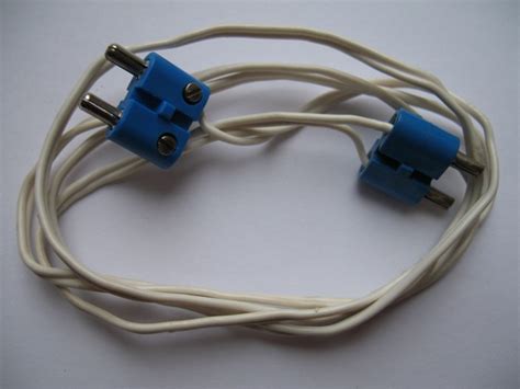 Bricker Part LEGO Bb0236bc96 Electric Wire 4 5V With Two Blue 2