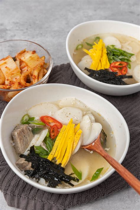 Easy Dduk Guk 떡국 Korean Rice Cake Soup YangYummm