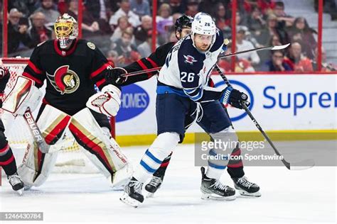 Winnipeg Jets Right Wing Blake Wheeler Battles Ottawa Senators News