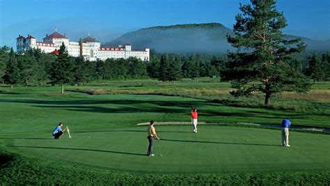 Omni Bretton Arms Inn at Mount Washington | NH Hotels