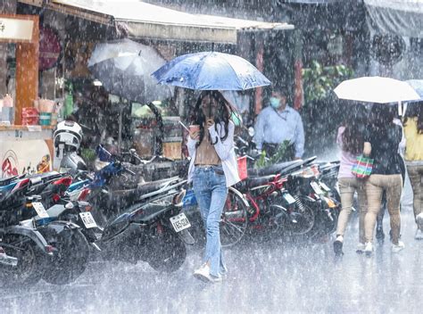 國家級警報響！豪雨狂炸南投 16縣市發布豪、大雨特報 生活 要聞 經濟日報