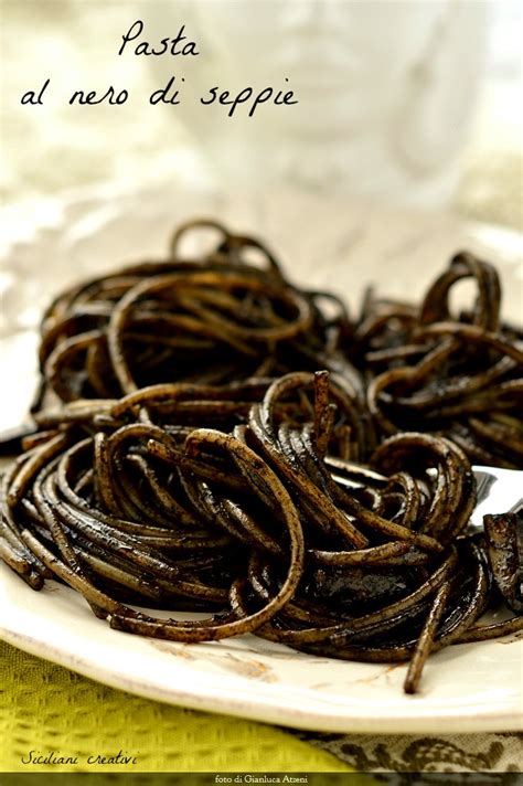 Pasta al nero di seppia | Siciliani creativi in cucina