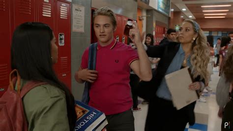 'Saved by the Bell' Peacock remake gets a trailer that's 'so exciting ...