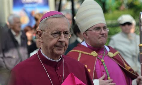 I Vescovi Polacchi Si Schierano Con Gli Agricoltori Nella Battaglia