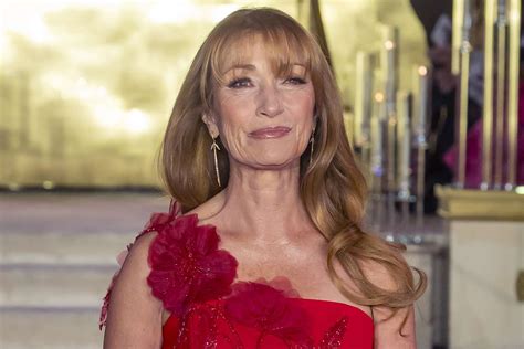Jane Seymour Opens NYFW Show In Red Hot Minidress And Heels