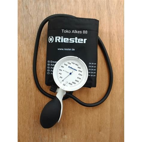 Jual Tensimeter Aneroid Jarum E Mega RIESTER Germany Shopee Indonesia