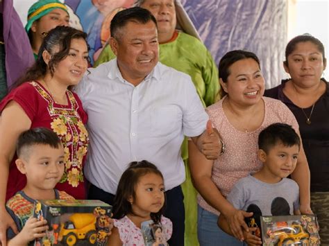 Dif Tulum Lleva Caravana De Reyes Magos A Familias