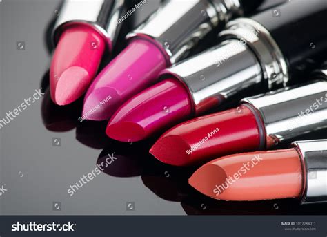 Lipstick Matte: Over 14,782 Royalty-Free Licensable Stock Photos ...