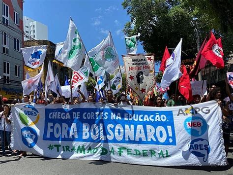 Governo Bolsonaro Bloqueia R Bi Do Or Amento Eduardo Pol Tica