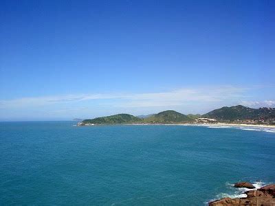 Beaches: Praia Do Rosa Brazil