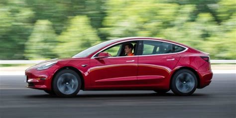 Tesla Recalls 127 785 Model 3 Due To Rear Motor Inverter Problem Evmagz