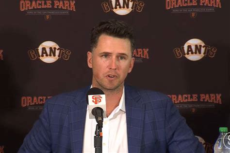 Giants’ Buster Posey announces retirement