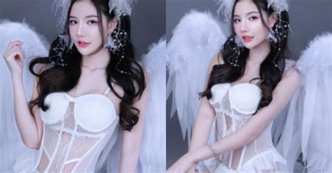 Hot girl diện bikini xuyên thấu hóa thân thành thiên thần táo bạo