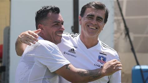 Esteban Paredes Volvi Al Monumental Para Jugar Un Amistoso Con El Sau