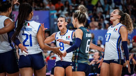 Pallavolo Ivolleygram La Regista Doro Di Parigi Si Fa