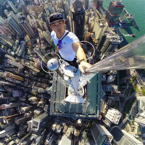 Worlds Most Dangerous Selfies Far And Wide