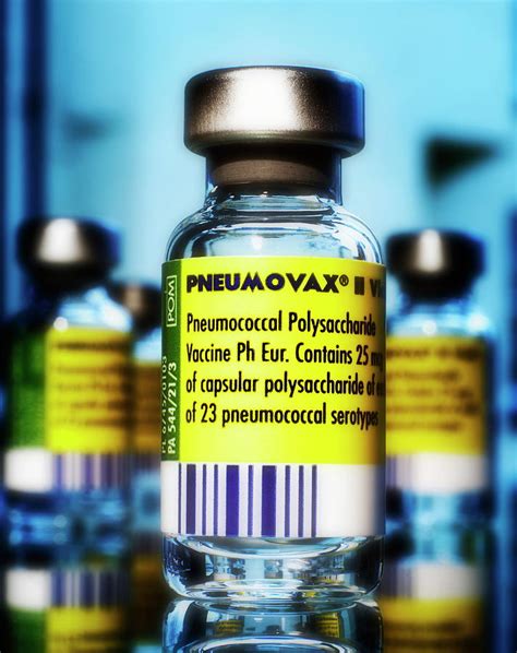 Pneumovax Vaccine Photograph by Saturn Stills/science Photo Library ...