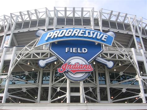 Progressive Field Parking Guide: Prices, Maps, Deals, and Tips