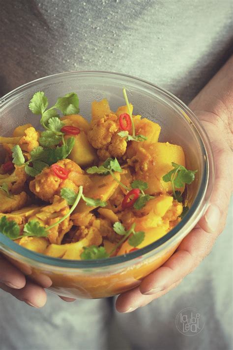 Aloo Gobi Un Plato Vegetariano De India Laube Leal