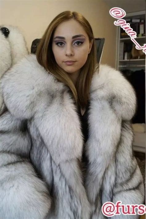 White Fur Blue And White Fox Fur Coat Fur Coats Fur Coat Fashion Fabulous Fox Undershirts