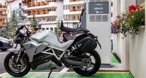 Charging Your Electric Motorcycle Spark Motos