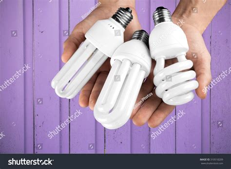 10,004 Compact fluorescent light bulb Images, Stock Photos & Vectors ...